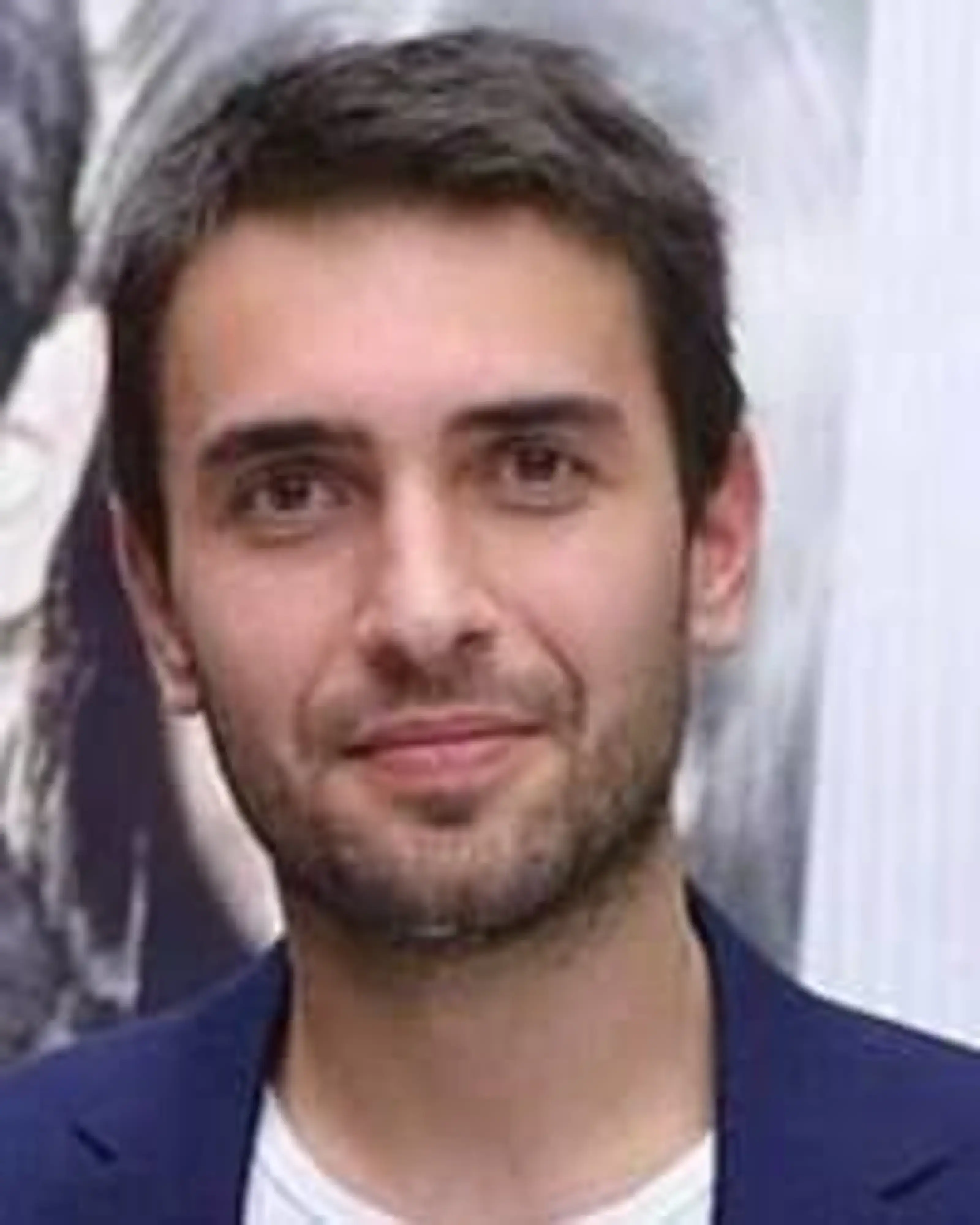 اولاش تونا استپه کیست؛ بازیگر اتاق دو نفره در مایاوا