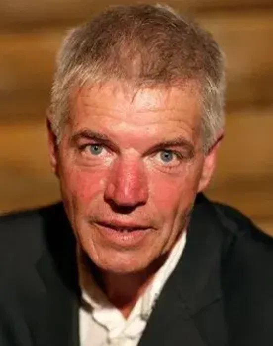 کالین فریلز