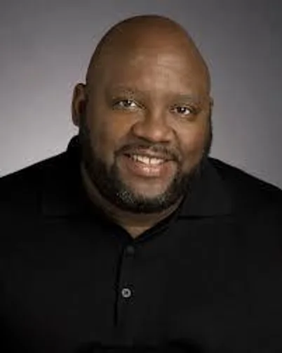 لینچ آر. تراویس