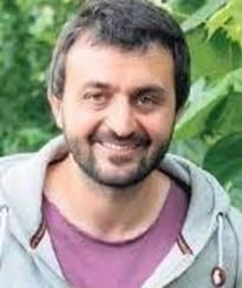 احمد کاتیکسز