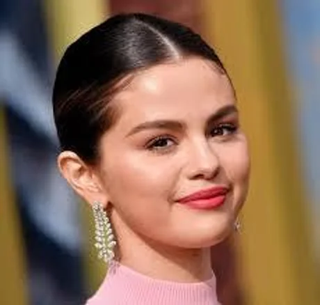 سلنا گومز